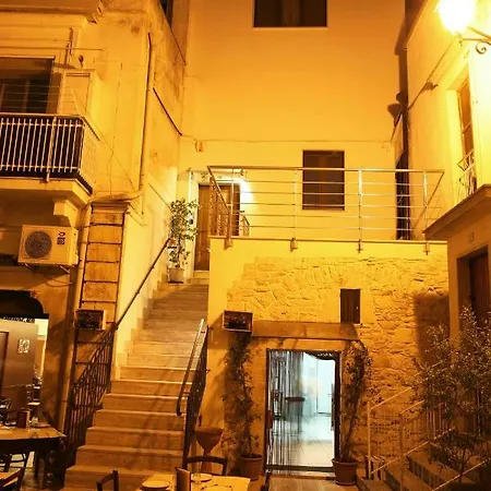 Inpiazzetta 住宿加早餐酒店